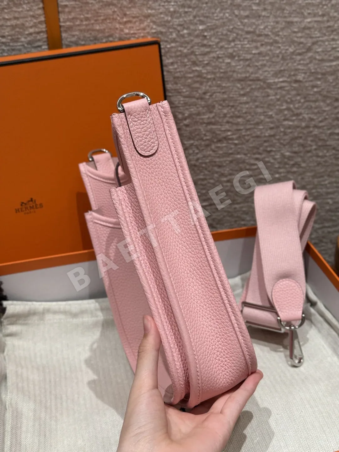 에르메스 에블린 23 로즈 사쿠라 가방 상세 이미지 4