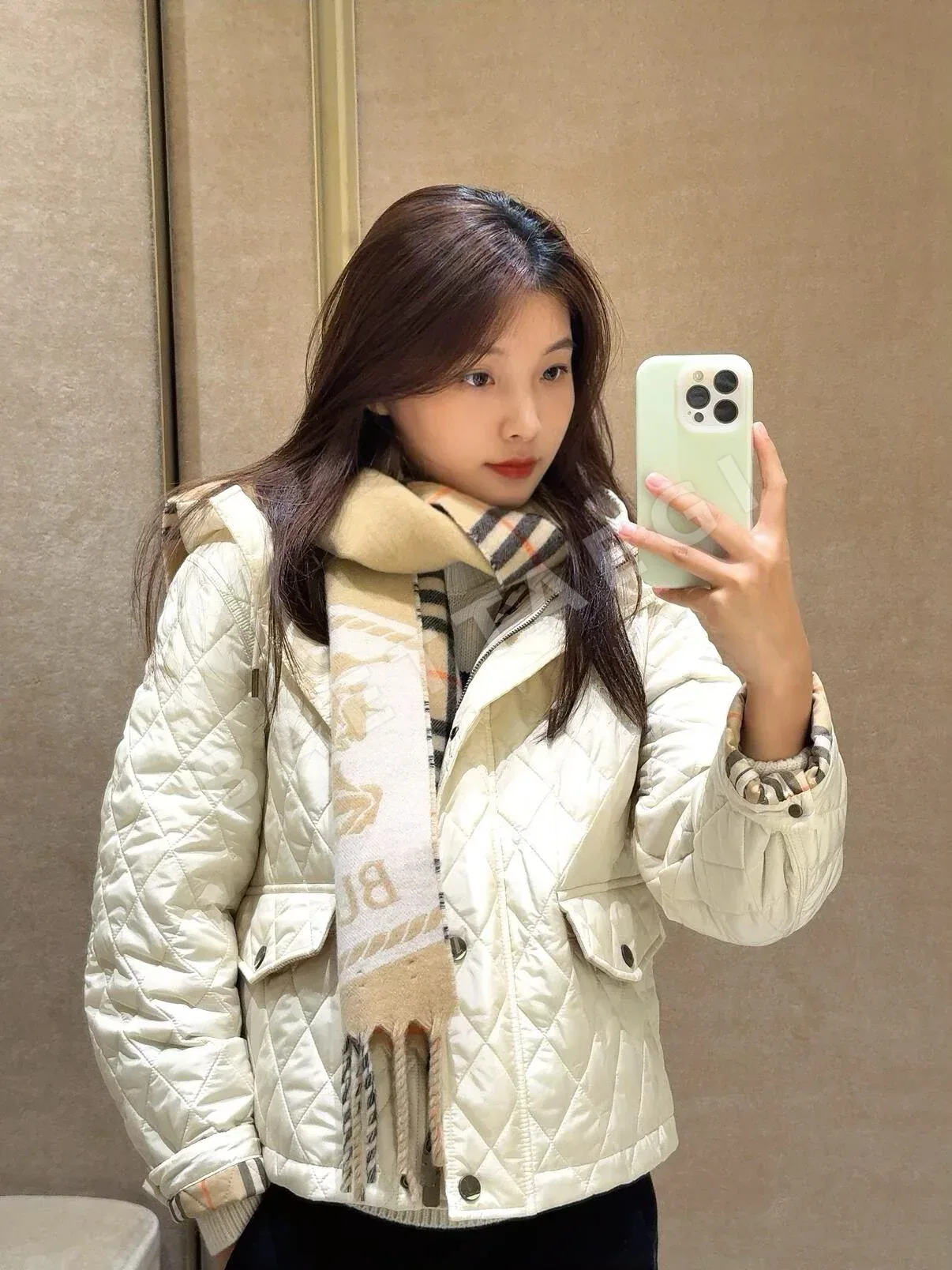 버버리 다이아몬드 퀼팅 후드 코튼 자켓 상세 이미지 7