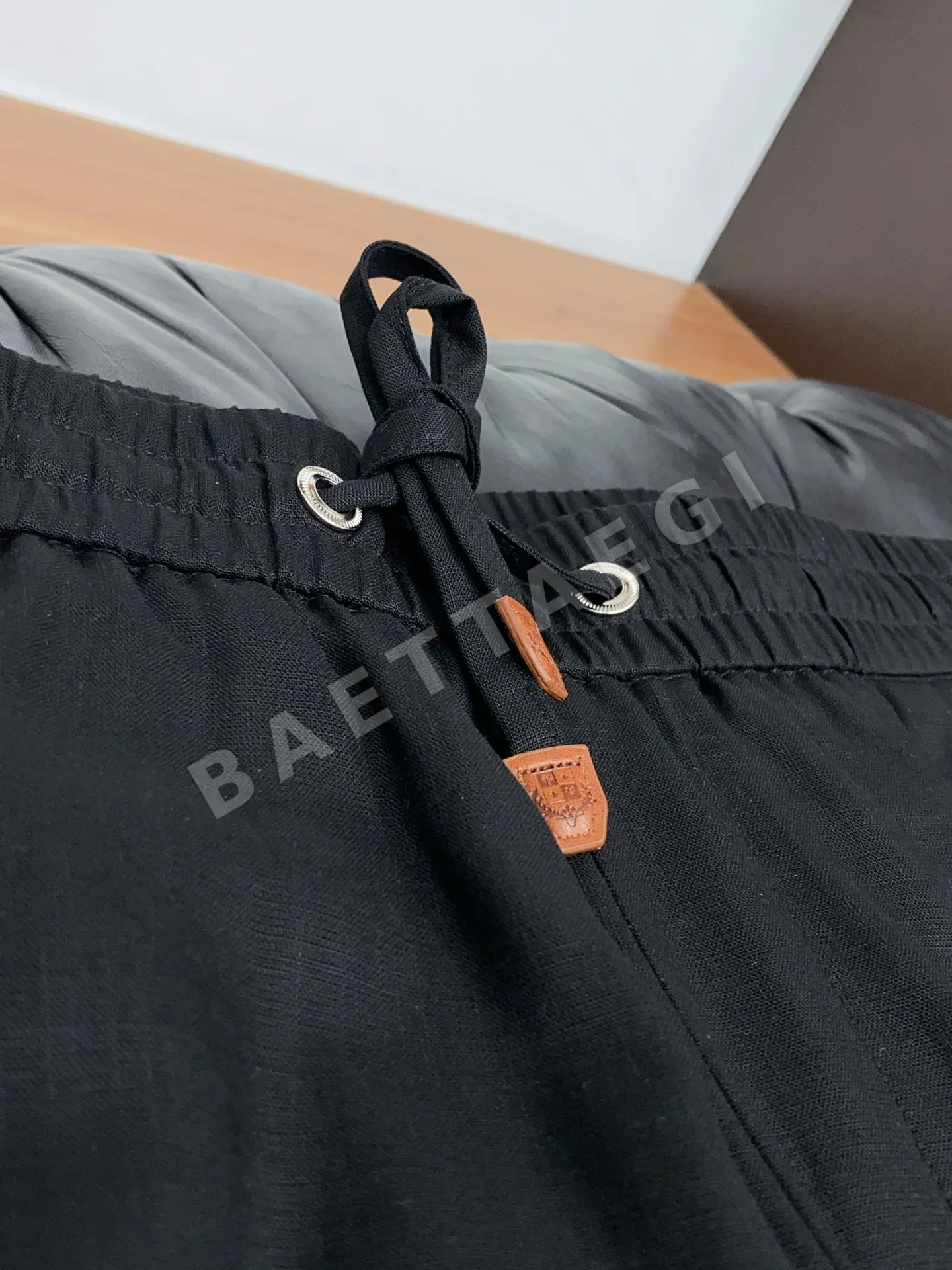 로로피아나 린넨 캐주얼 남성 바지 상세 이미지 4