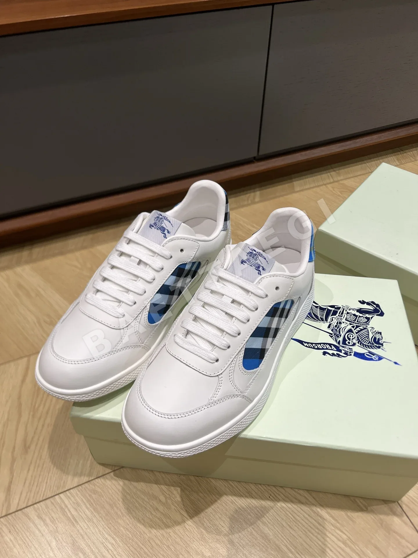 버버리 신발 95754
