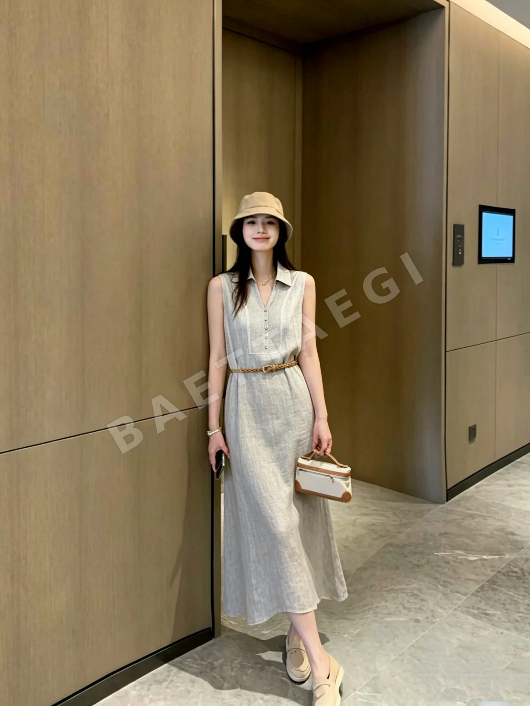 브루넬로쿠치넬리 린넨 노슬리브 벨트 원피스 121743