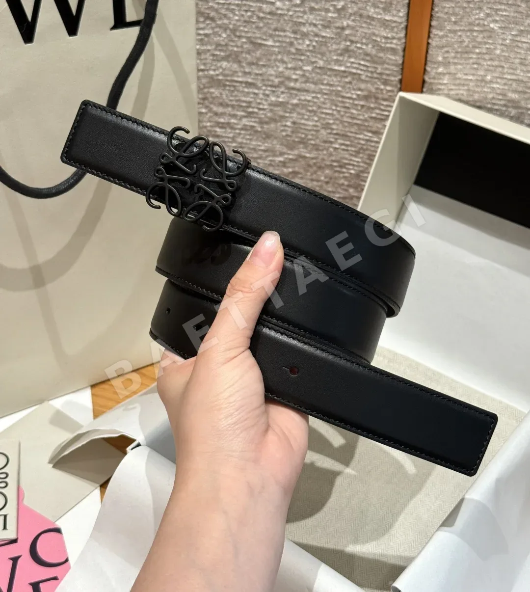 로에베 아나그램 양면 가죽 벨트 상세 이미지 3