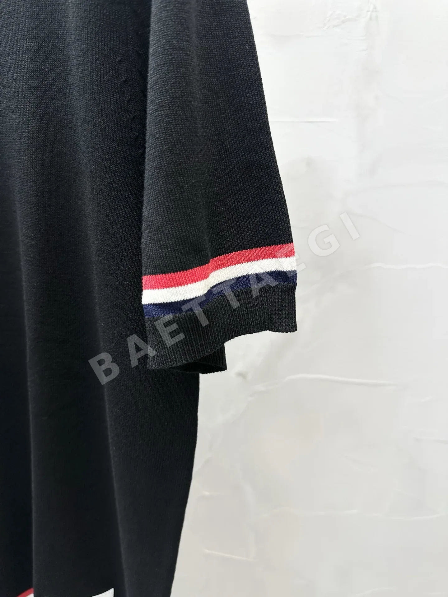 톰브라운 남성 반팔 상세 이미지 5