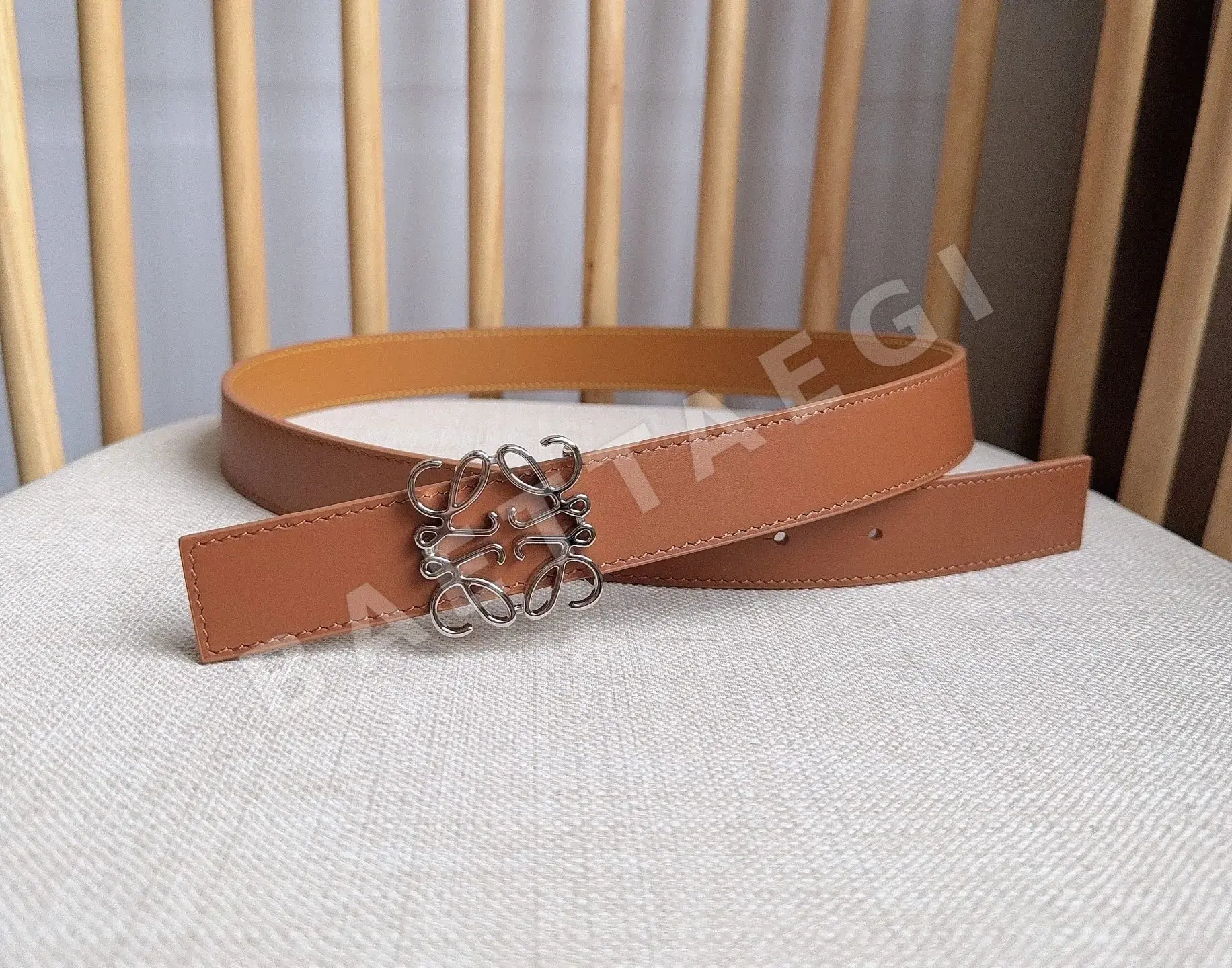 로에베 아나그램 버클 양면 소가죽 벨트 상세 이미지 3