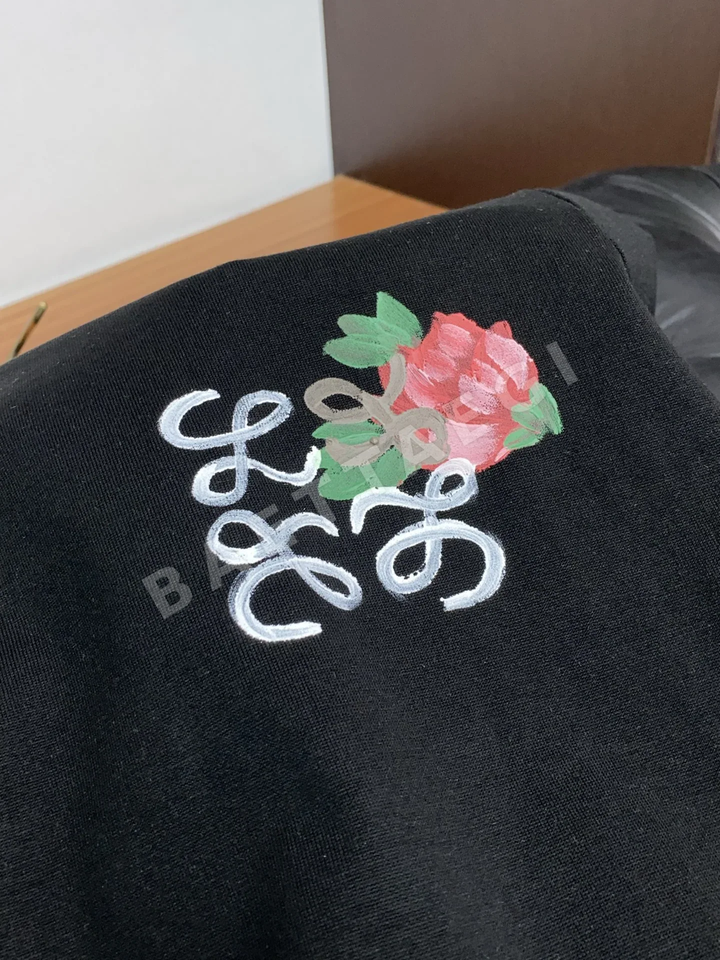 로에베 크루넥 코튼 반팔 티셔츠 상세 이미지 8