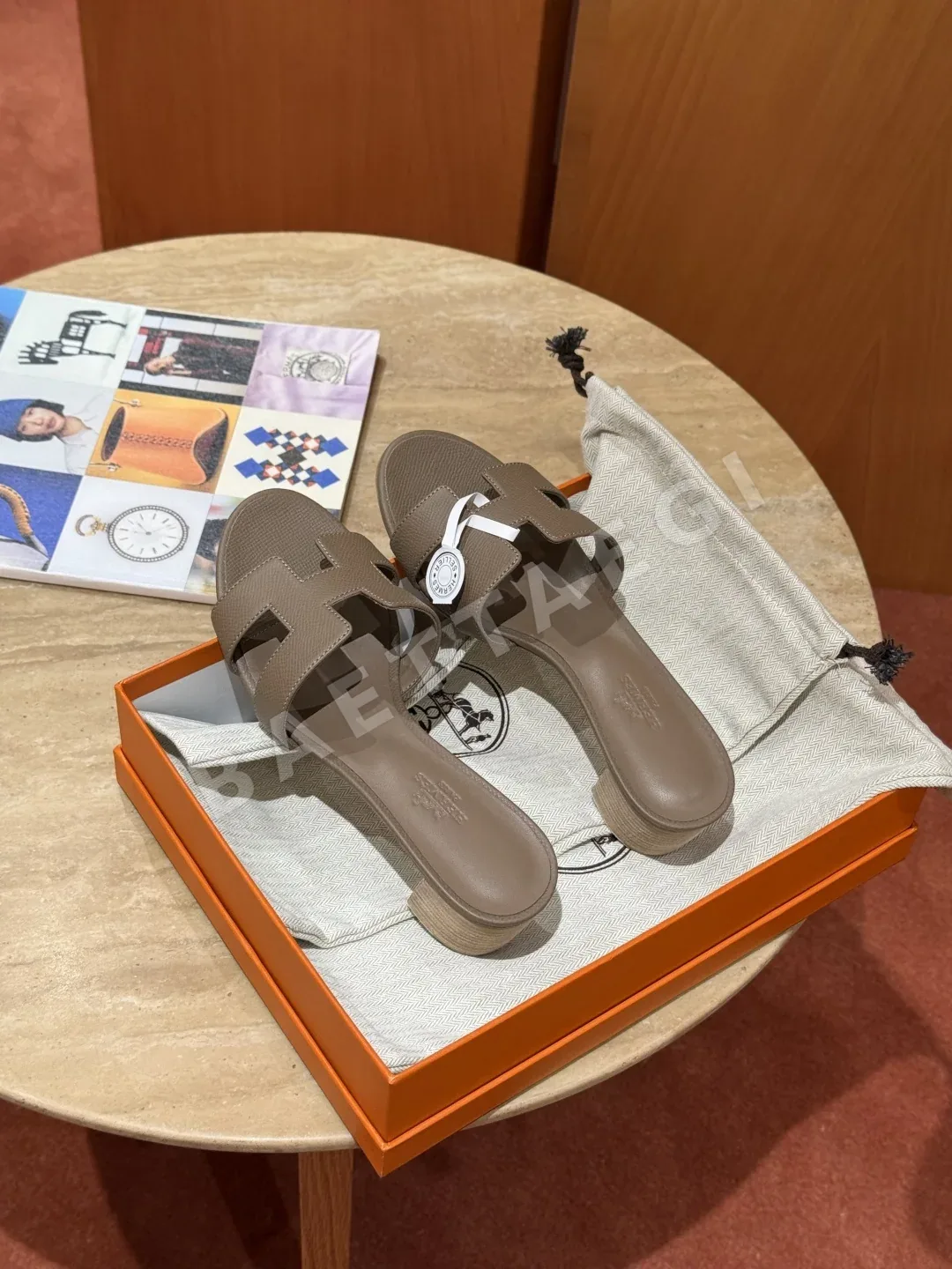 에르메스 오아시스 샌들 여성 엘리펀트 그레이 가죽 상세 이미지 6