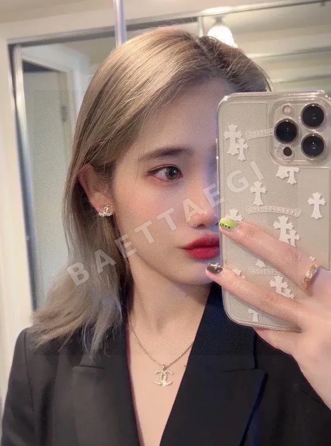 샤넬 더블 C 하프 다이아몬드 귀걸이 상세 이미지 9