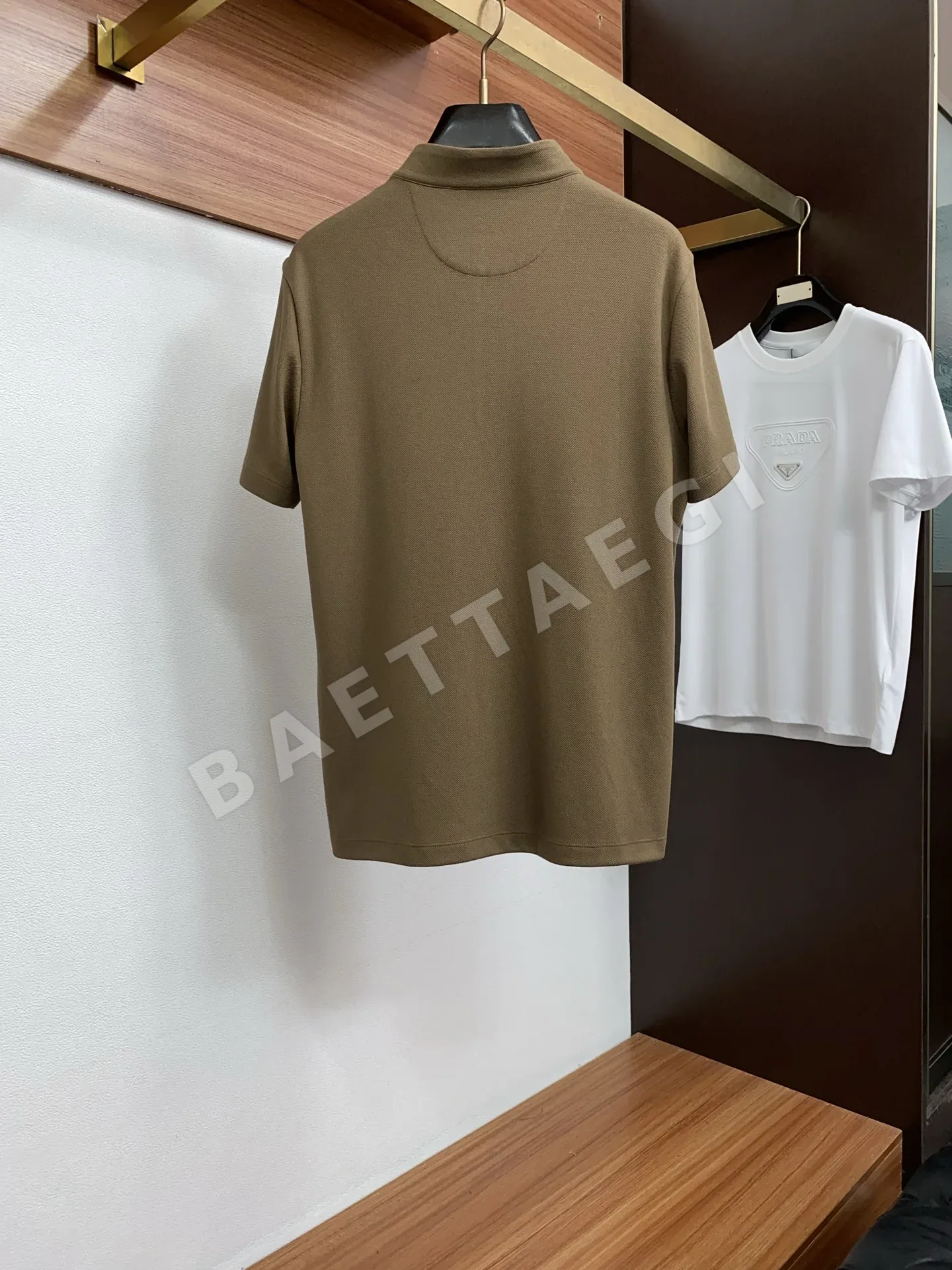 브루넬로쿠치넬리 남성 반팔 하프 집업 스탠드 카라 폴로셔츠 상세 이미지 10