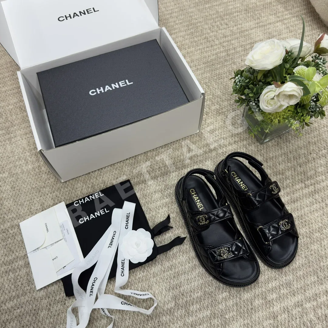 샤넬 24 더블 C 벨크로 캐주얼 샌들 94133