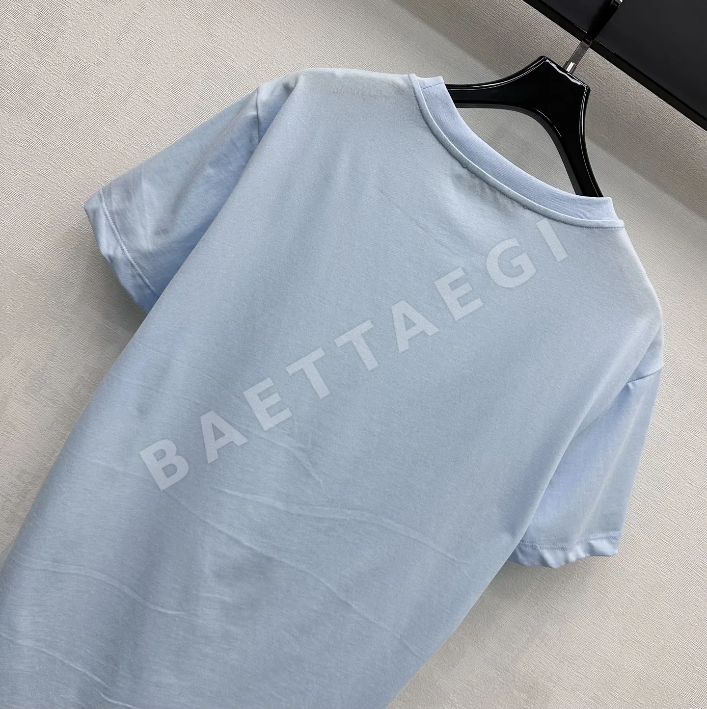 디올 크루넥 자수 반팔 티셔츠 상세 이미지 5