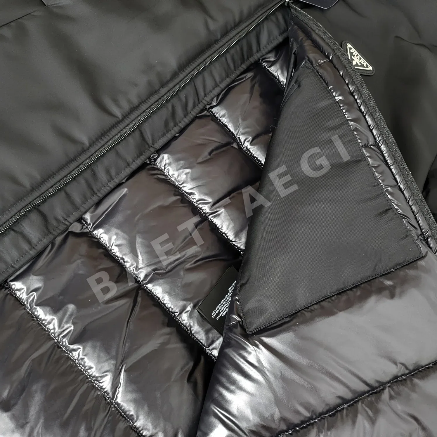 프라다 리사이클 나일론 집업 자켓 5581 상세 이미지 6