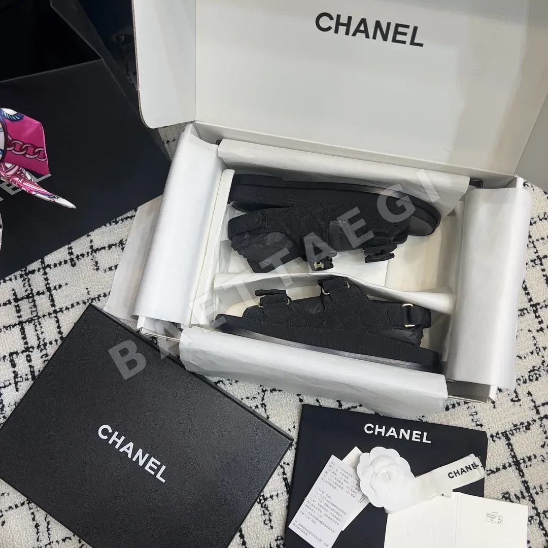샤넬 더블 C 벨크로 비치 슈즈 상세 이미지 2