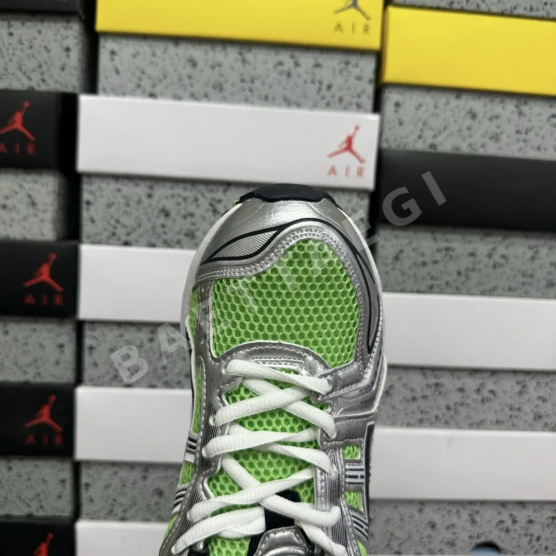 아식스 [LZ] 젤 카야노 14 1202A056-300 200572 Asics Gel-Kayano 14 Bright Lime Midnight 상세 이미지 4
