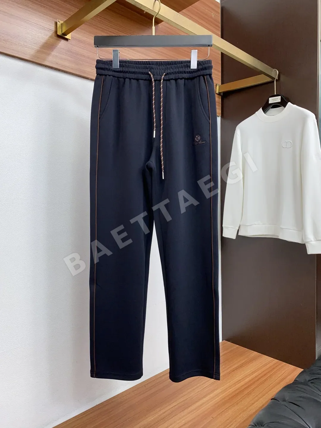 로로피아나 스탠드카라 클래식 자수 가디건 자켓 상세 이미지 5