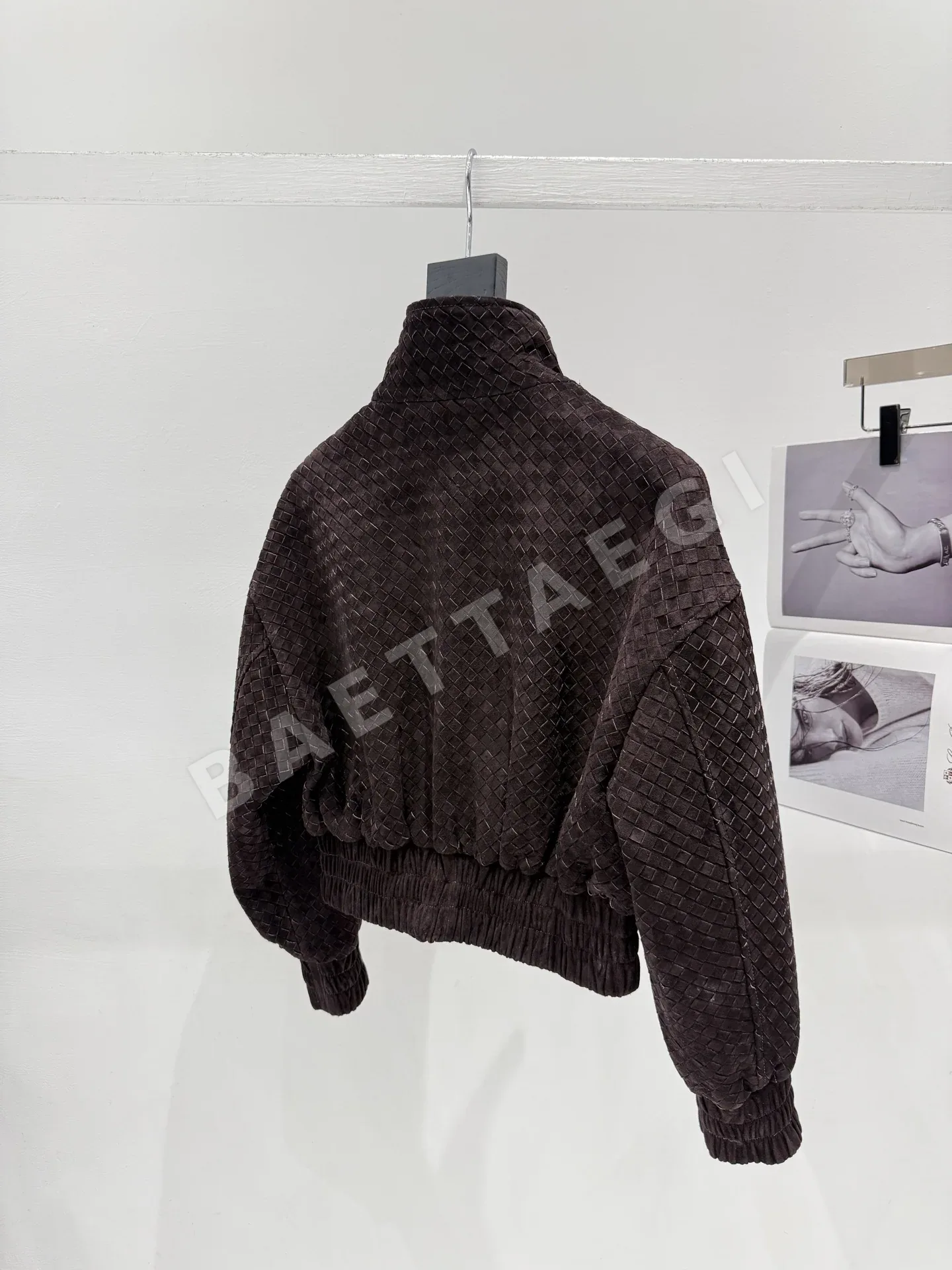 보테가베네타 꼬임 가죽 여성 자켓 상세 이미지 8