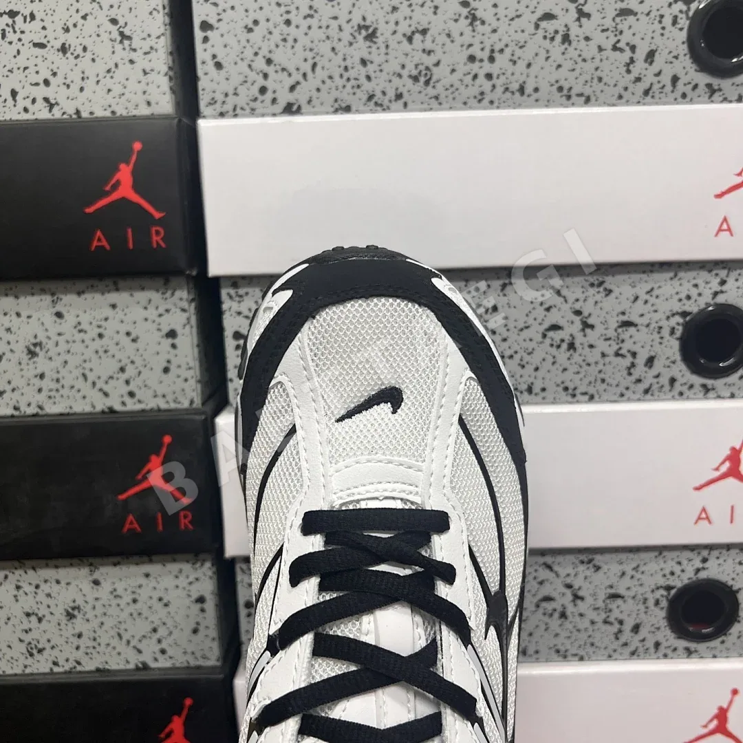 나이키 [WM] 샥스 IO4296-100 201262 Nike Shox Ride 2 White Black 상세 이미지 6
