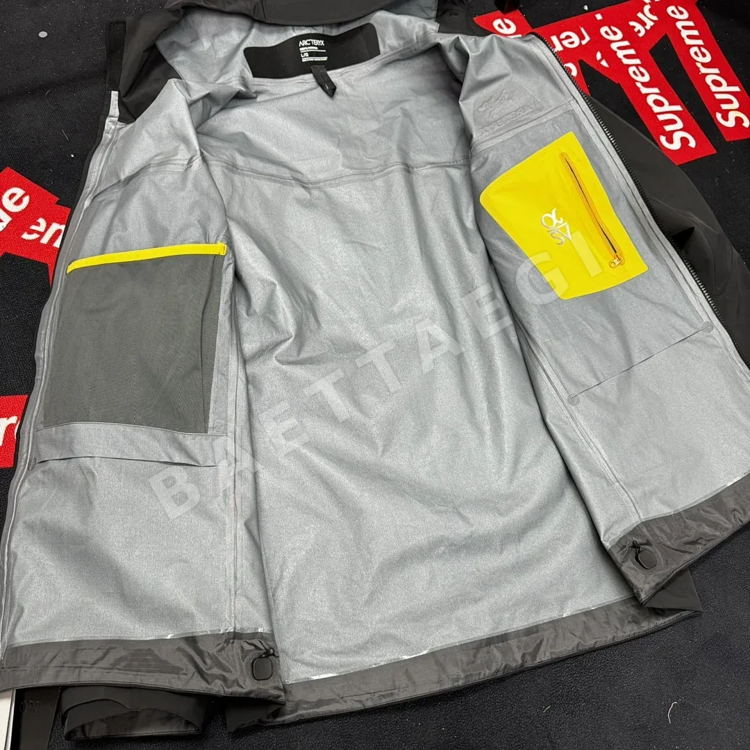 아크테릭스 [TZ] 알파 SV 자켓 6세대 블랙 웨일 200135 Arc'teryx Alpha SV Jacket 6 Black Whale 상세 이미지 14