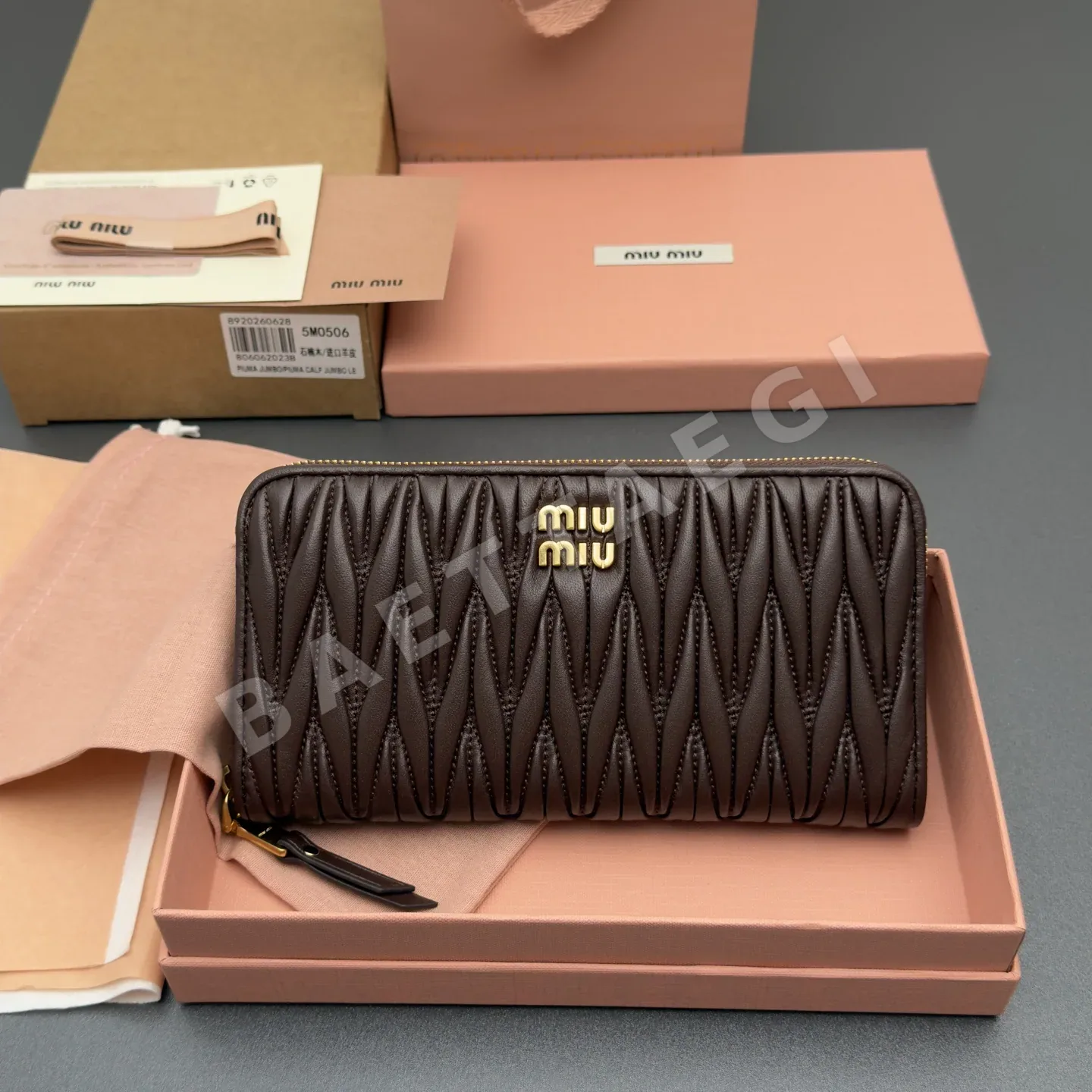 미우미우 지갑 160439 Miu Miu Wallet