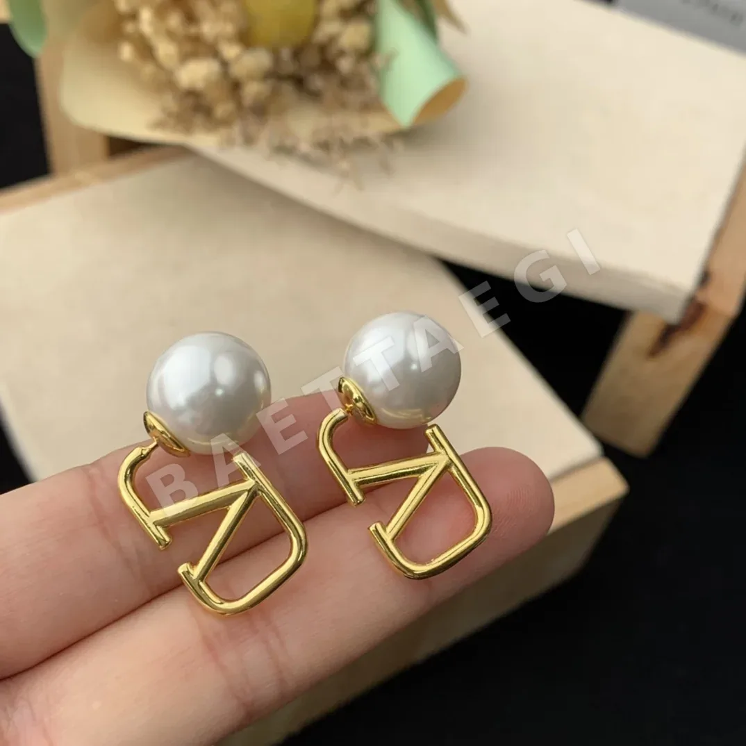 발렌티노 귀걸이 63572 Valentino Earrings 상세 이미지 4