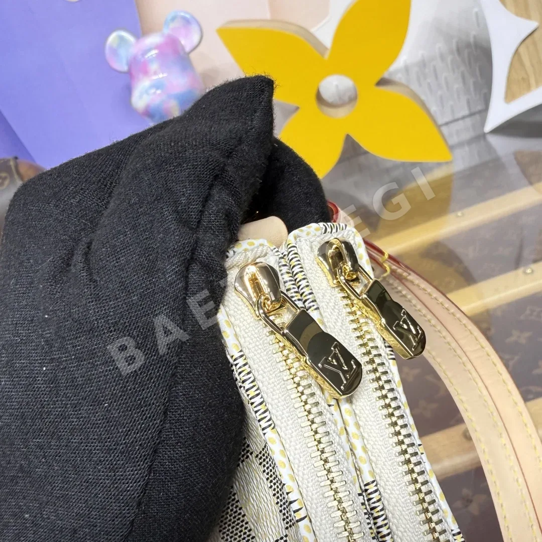 루이비통 리브 포쉐트 다미에 아쥬르 숄더백 M83008 N00228 상세 이미지 6