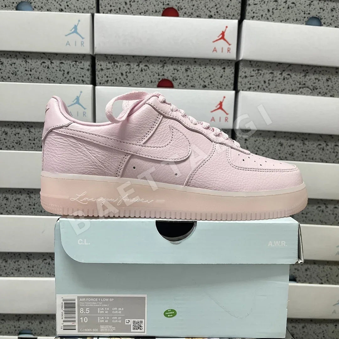 나이키 [MAX] 에어 포스 1 로우 핑크 CZ8065-600 201209 Nike Air Force 1 Low Drake NOCTA