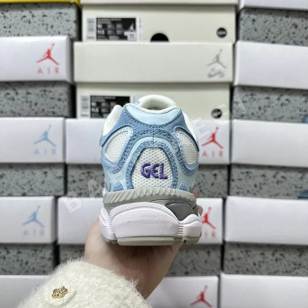 아식스 [WZ] 젤 NYC 1203A383-107 200395 Asics Gel-NYC Cream Arctic Sky 상세 이미지 5