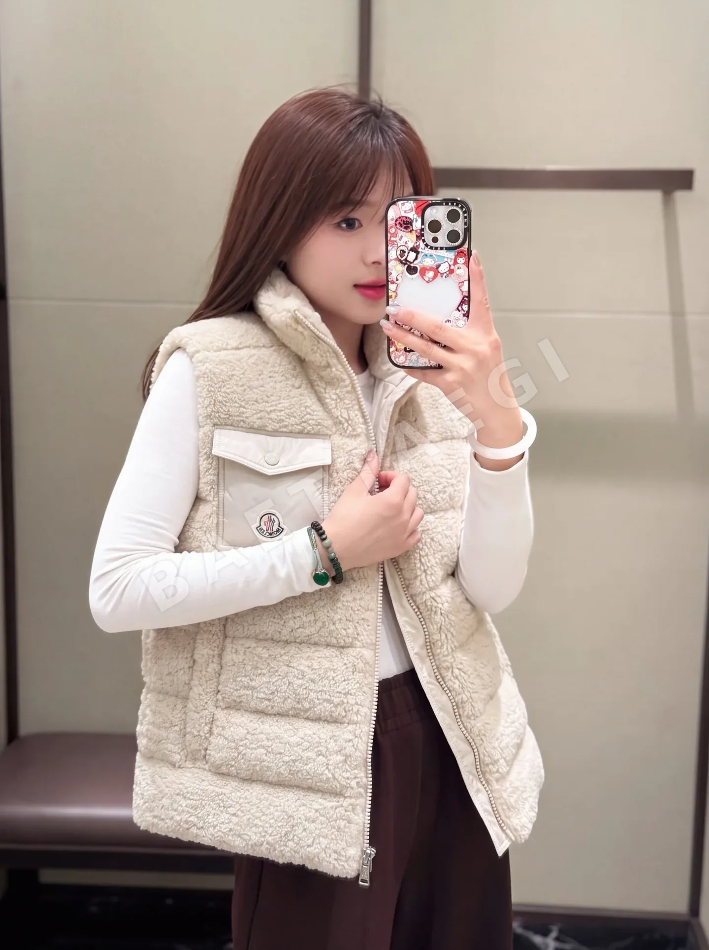 몽클레르 테디 베어 플리스 여성 다운 조끼 상세 이미지 3