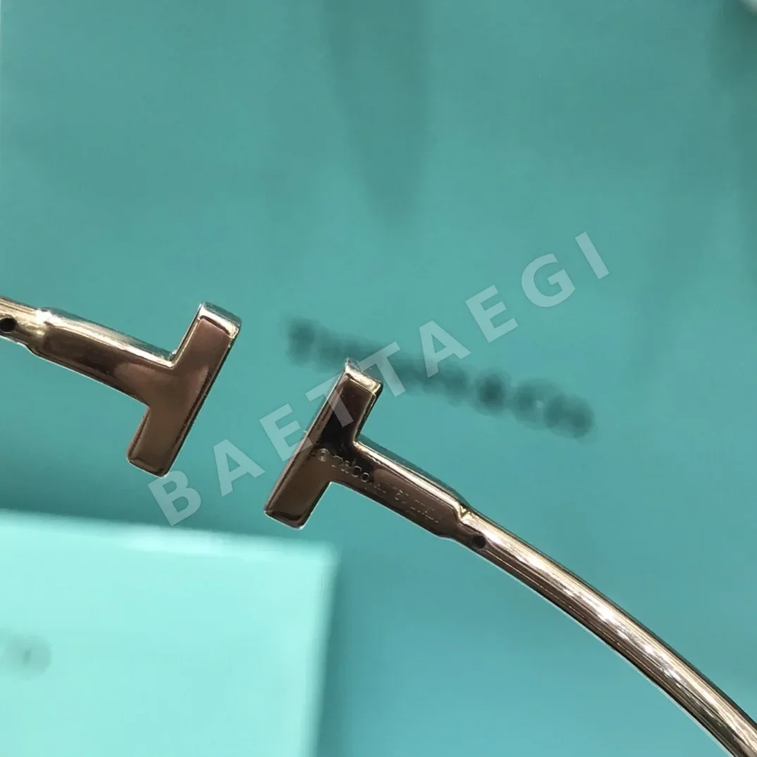 티파니 T 스퀘어 화이트 마더오브펄 다이아몬드 뱅글 팔찌 상세 이미지 7