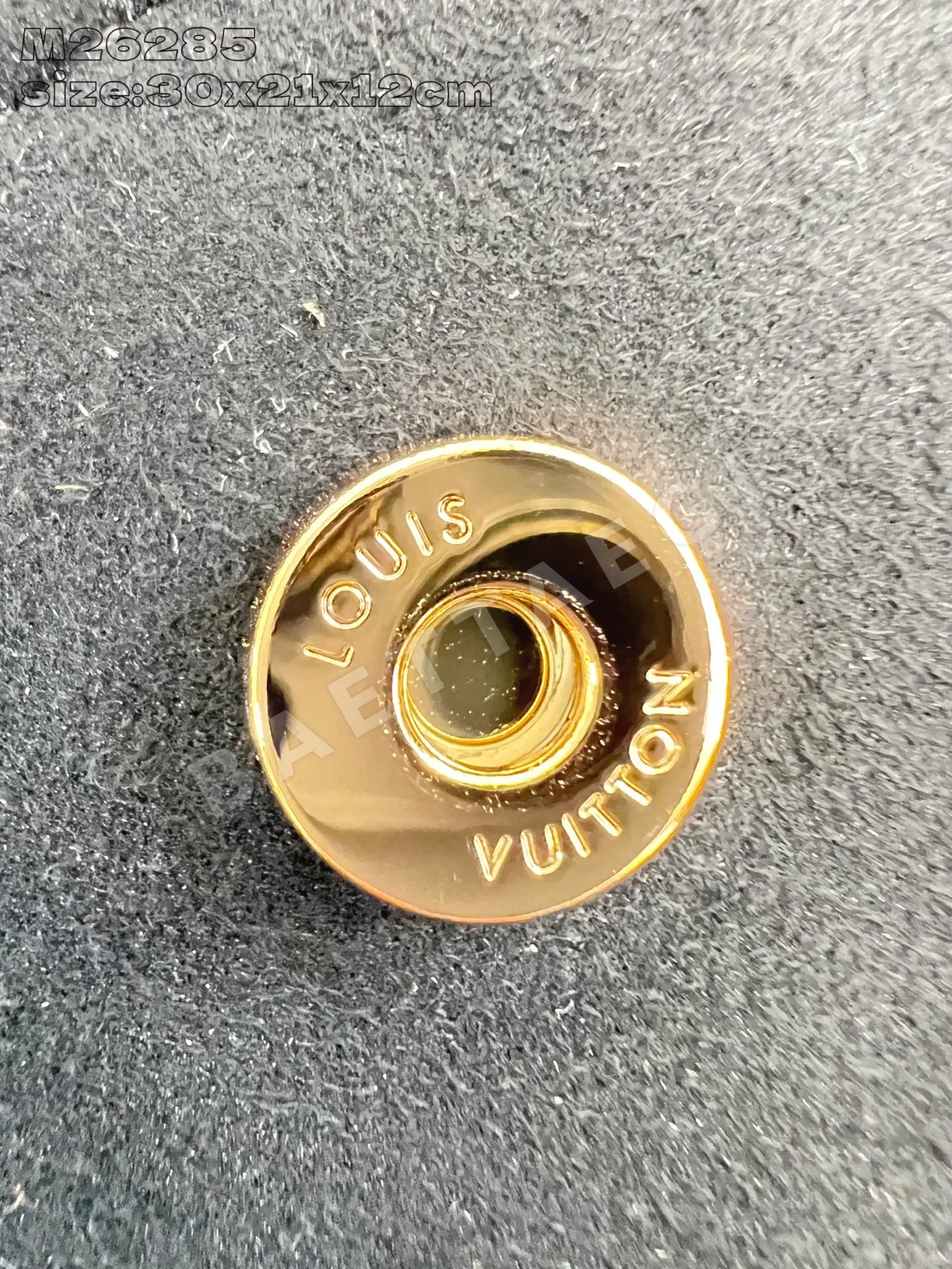 루이비통 M26285 블랙 상세 이미지 10