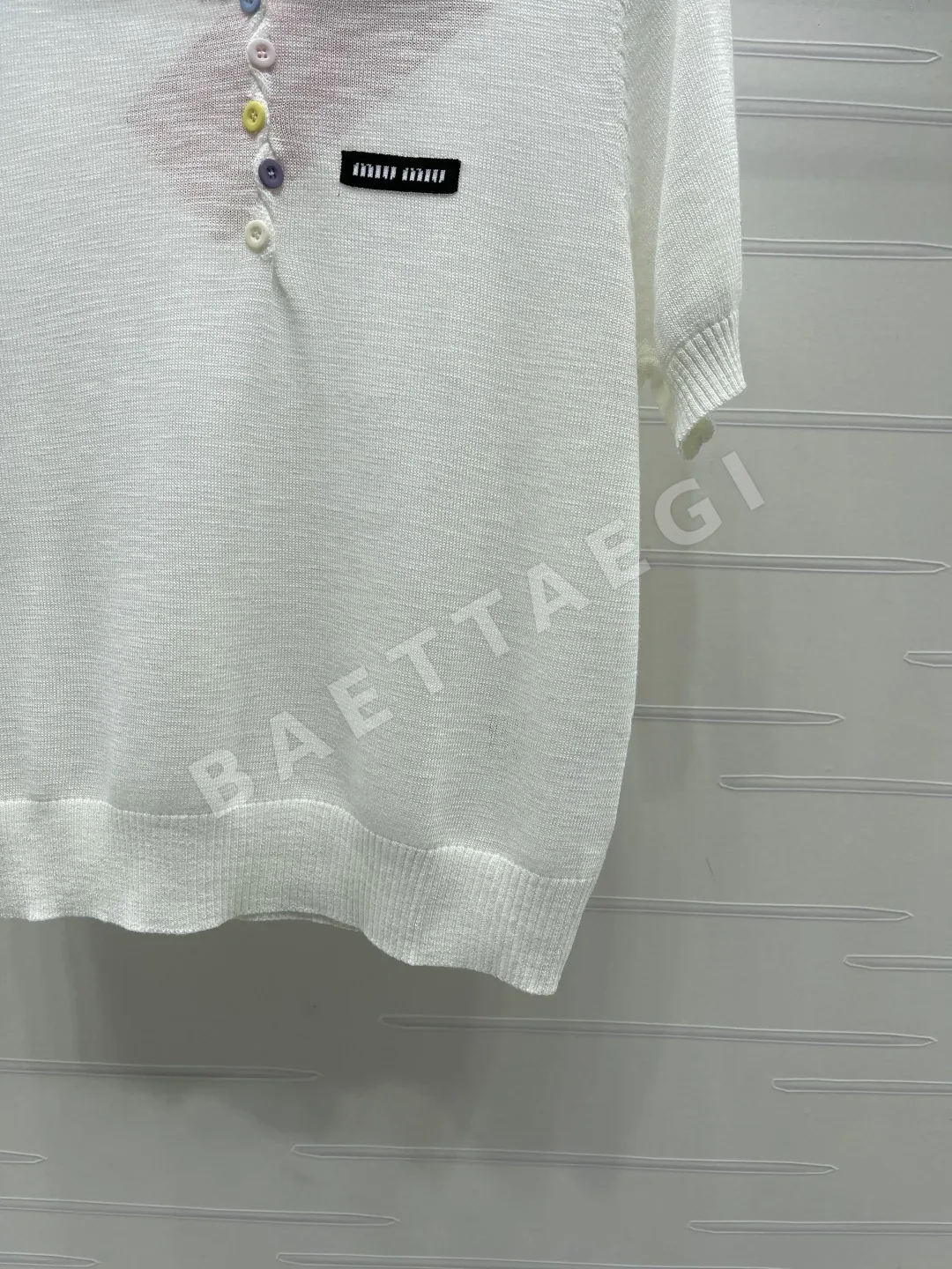 미우미우 자수 로고 폴로 니트 반팔 탑 상세 이미지 6