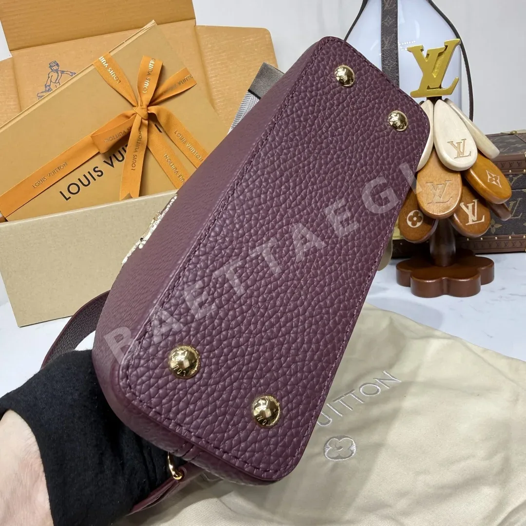 루이비통 버드케이지 스네이크스킨 플랩 토트백 N82067 상세 이미지 4