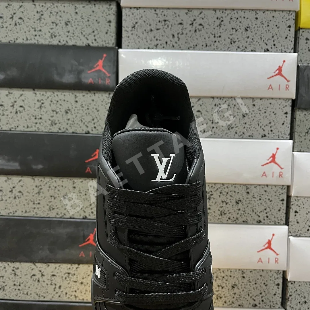 루이비통 [D1] V2 08 블랙 화이트 205847 Louis Vuitton V2-08 상세 이미지 3
