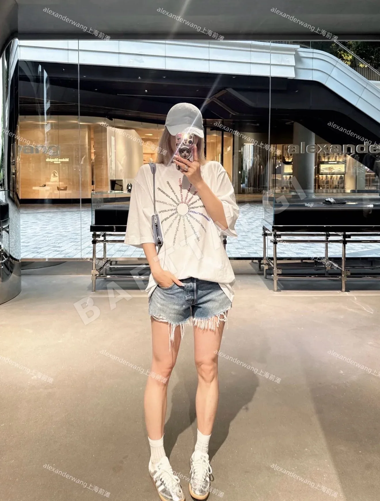 알렉산더왕 불꽃 라인스톤 여성 반팔 티셔츠 상세 이미지 6