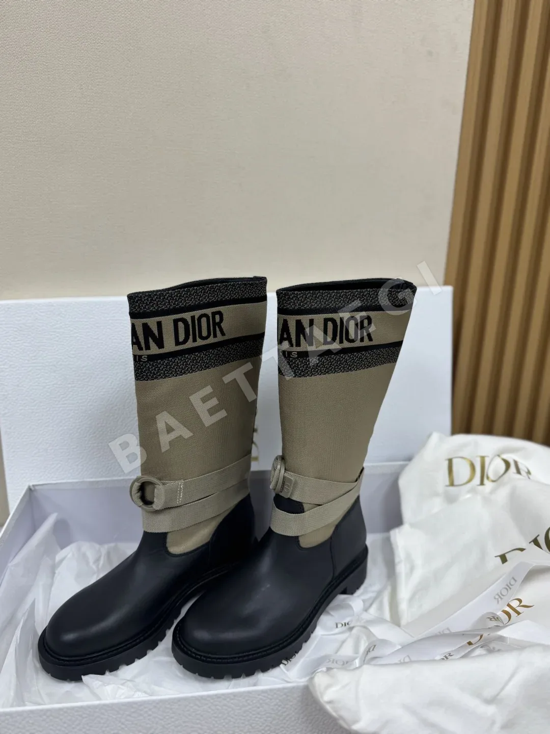 디올 D-메저 클래식 라이더 부츠 상세 이미지 9