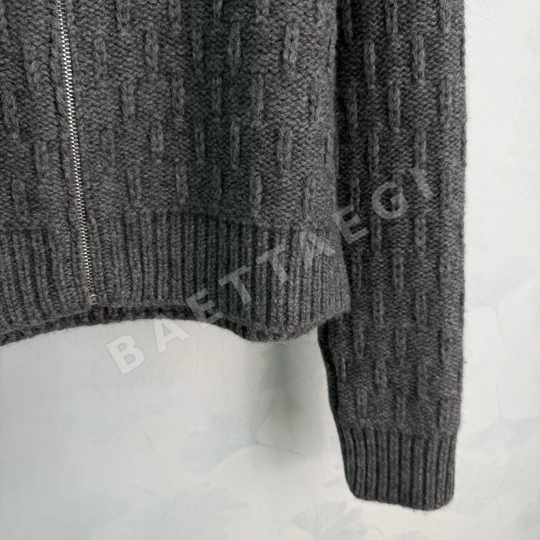 프라다 체크 패턴 여성 가디건 상세 이미지 7