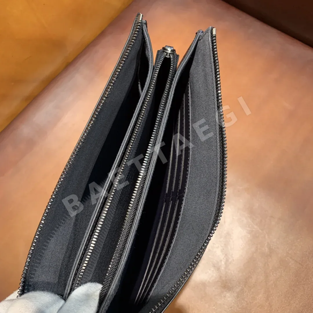 벨루티 클러치백 상세 이미지 5