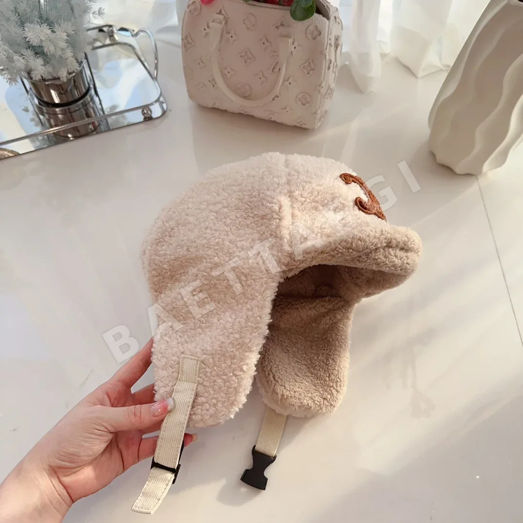 셀린느 램울 귀마개 모자 상세 이미지 4