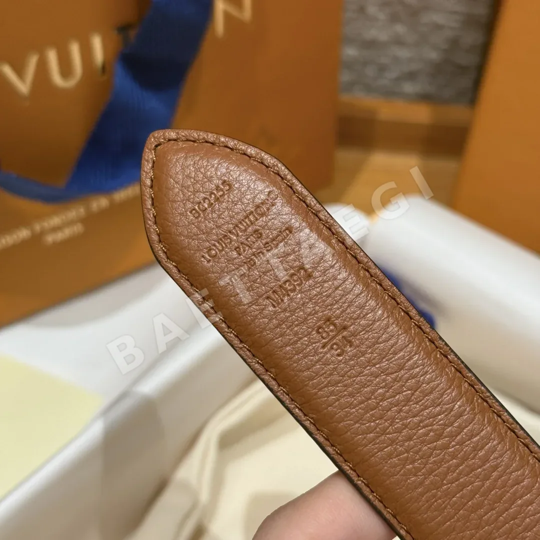 루이비통 플라워그램 라운드 30mm 양면 벨트 상세 이미지 9