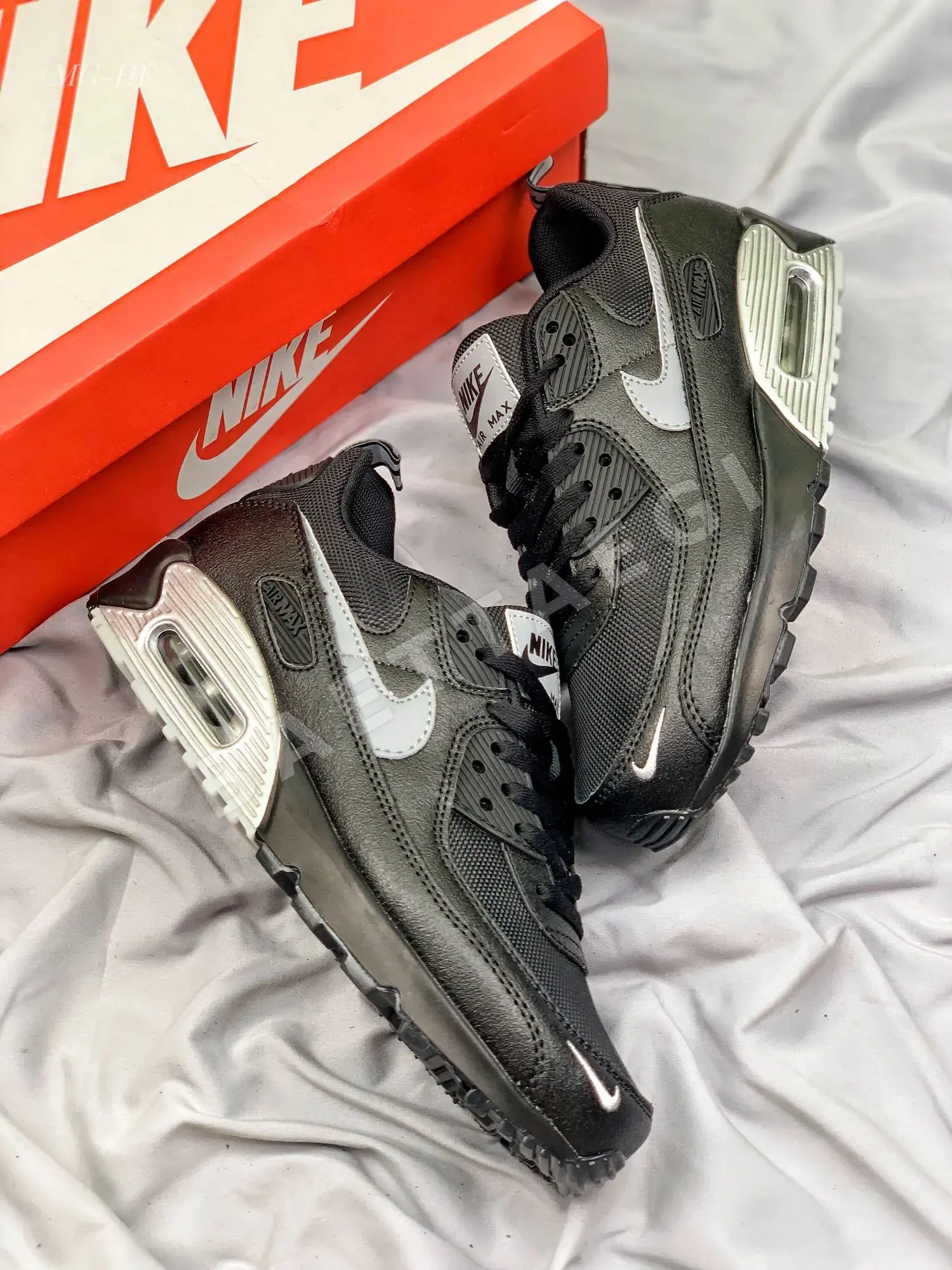 나이키에어맥스 에어 맥스 1 OG 러닝화 상세 이미지 2
