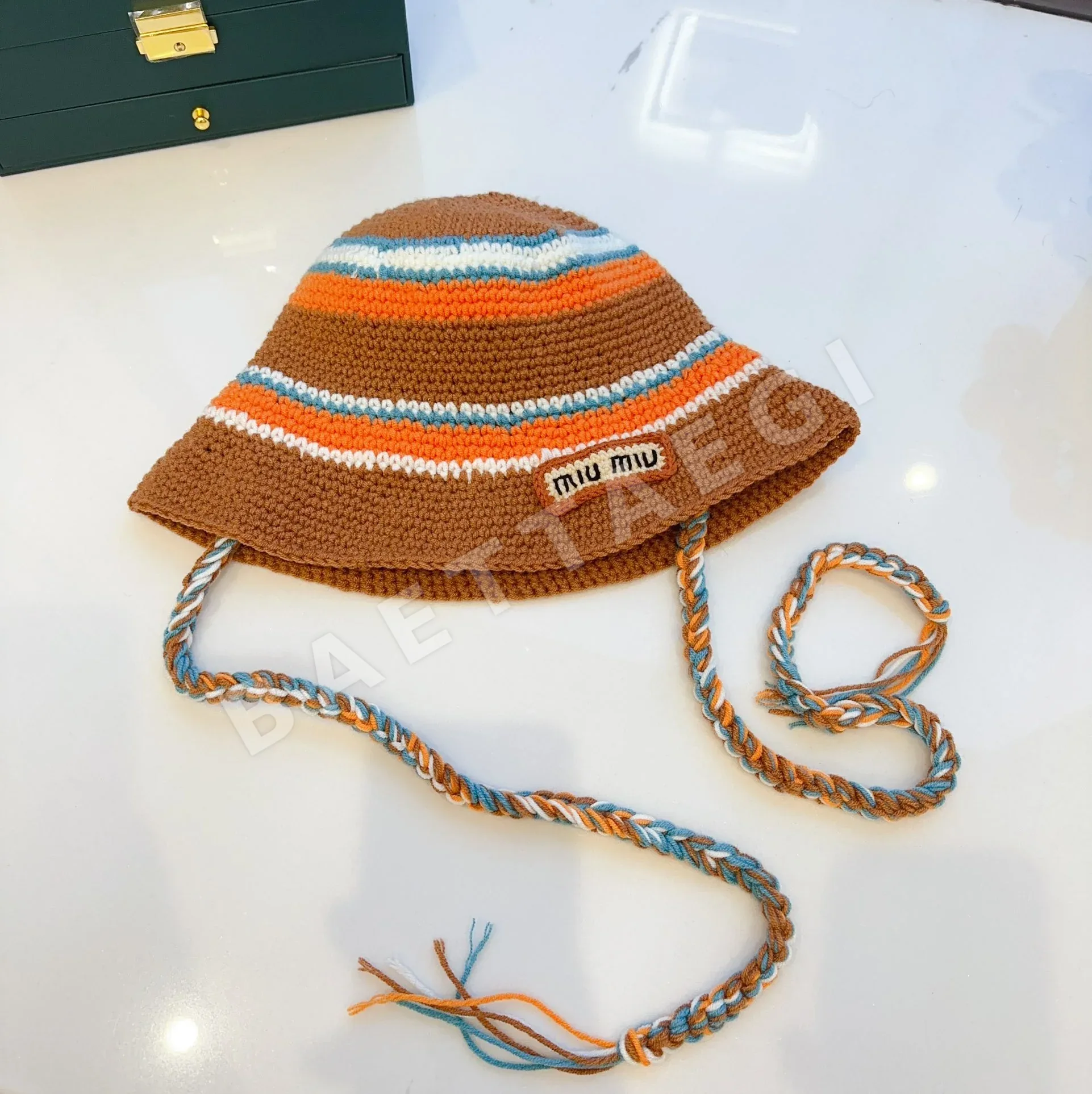 미우미우 모자 81137 Miu Miu Cap 상세 이미지 6