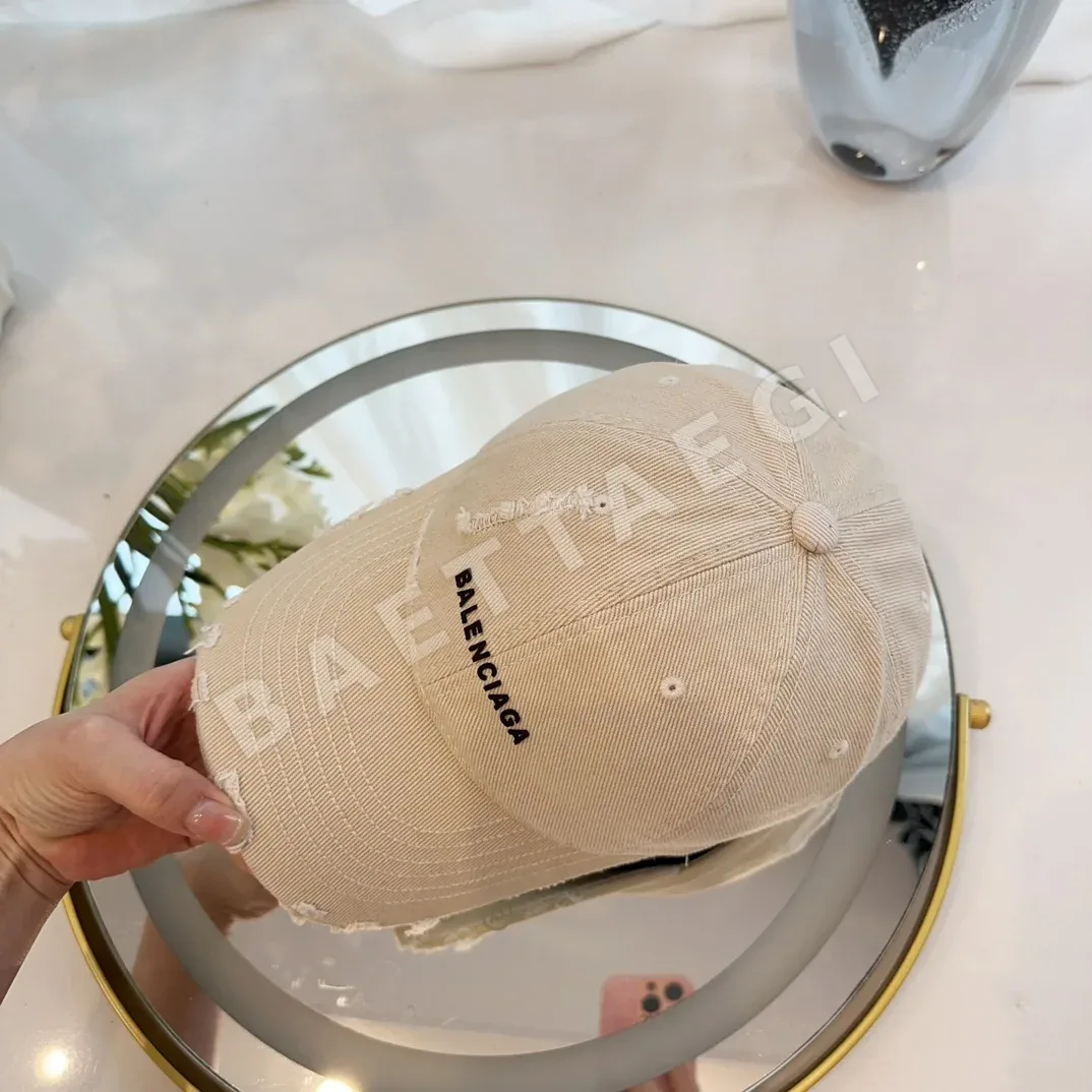 발렌시아가 뉴워시드 베이스볼 캡 상세 이미지 3