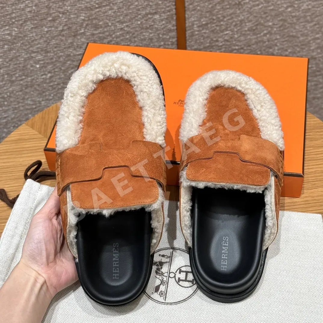 에르메스 고 뮬 내추럴 스웨이드 카프스킨 상세 이미지 4