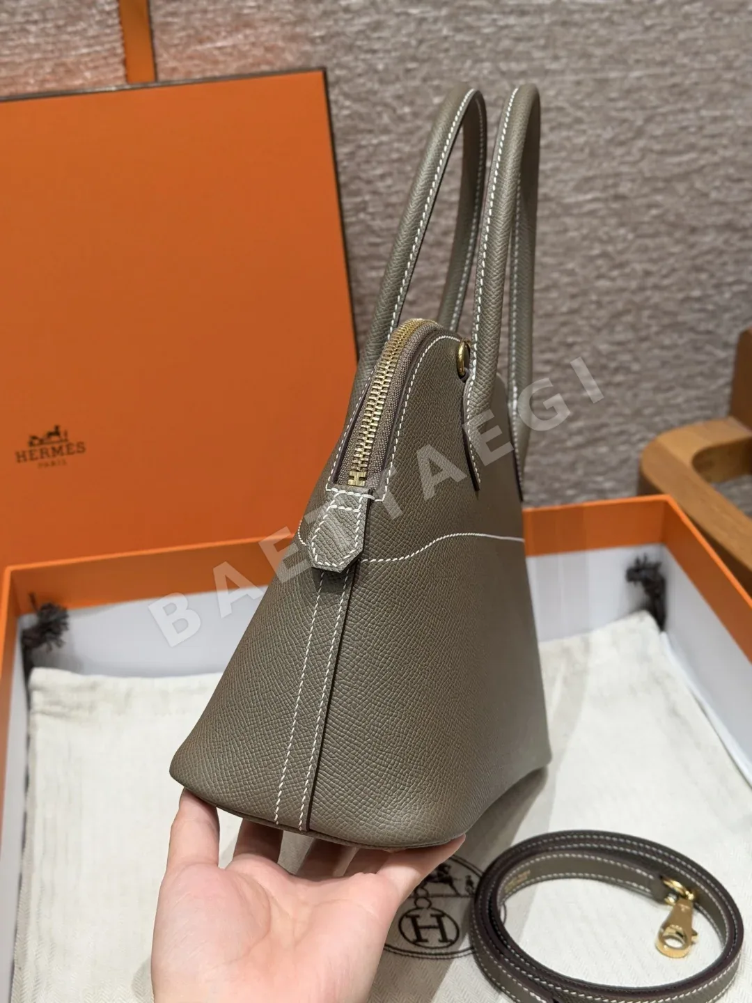 에르메스 엡솜 가죽 골드 장식 볼링백 27 cm 가방 상세 이미지 3