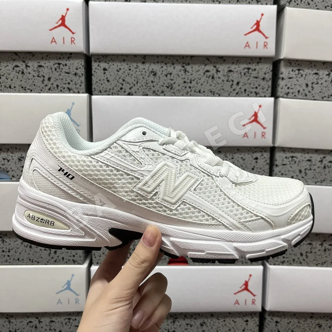 뉴발란스 [XY] 740 U740WW2 202054 New Balance 740 Triple White 상세 이미지 9
