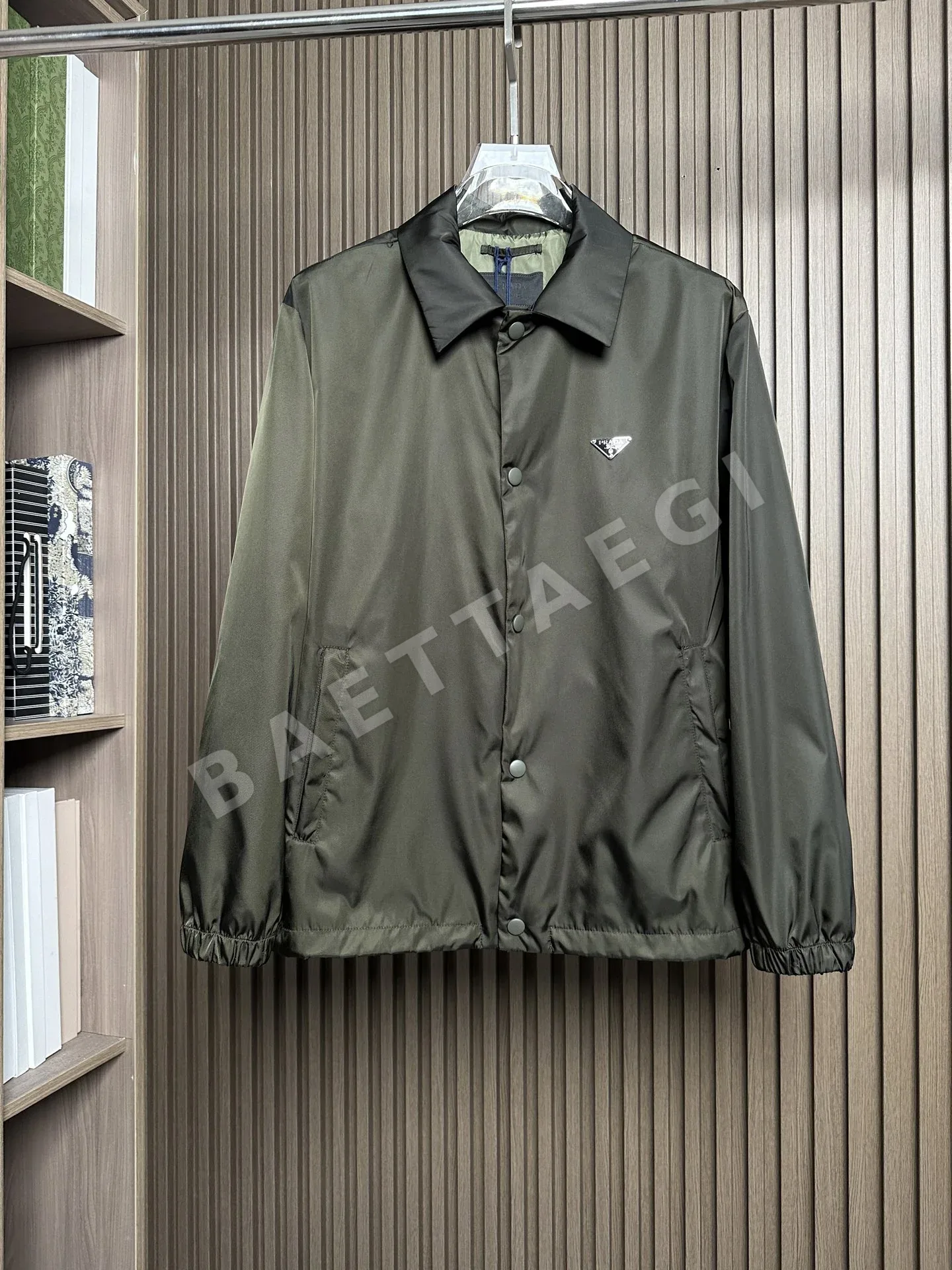 프라다 삼각로고 Re-Nylon 셔츠 자켓 19189