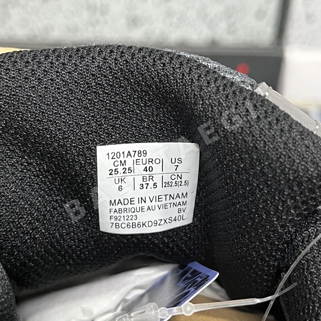 아식스 [RT] 젤 NYC 1201A789-020 200369 Asics Gel-NYC Graphite Grey Black 상세 이미지 3