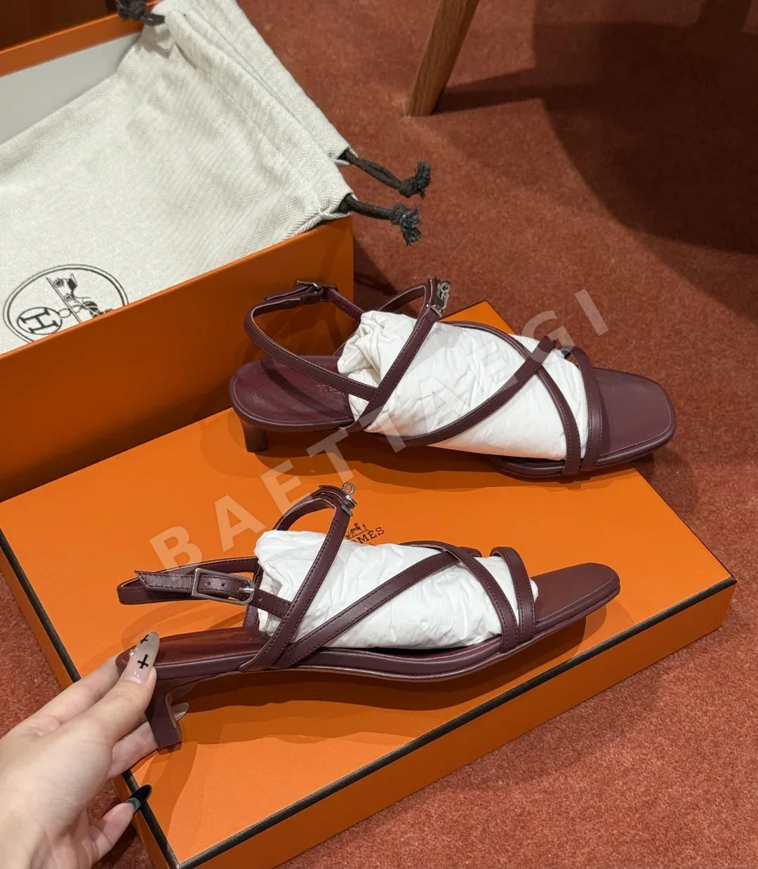 에르메스 샌들 Red calfskin 상세 이미지 8