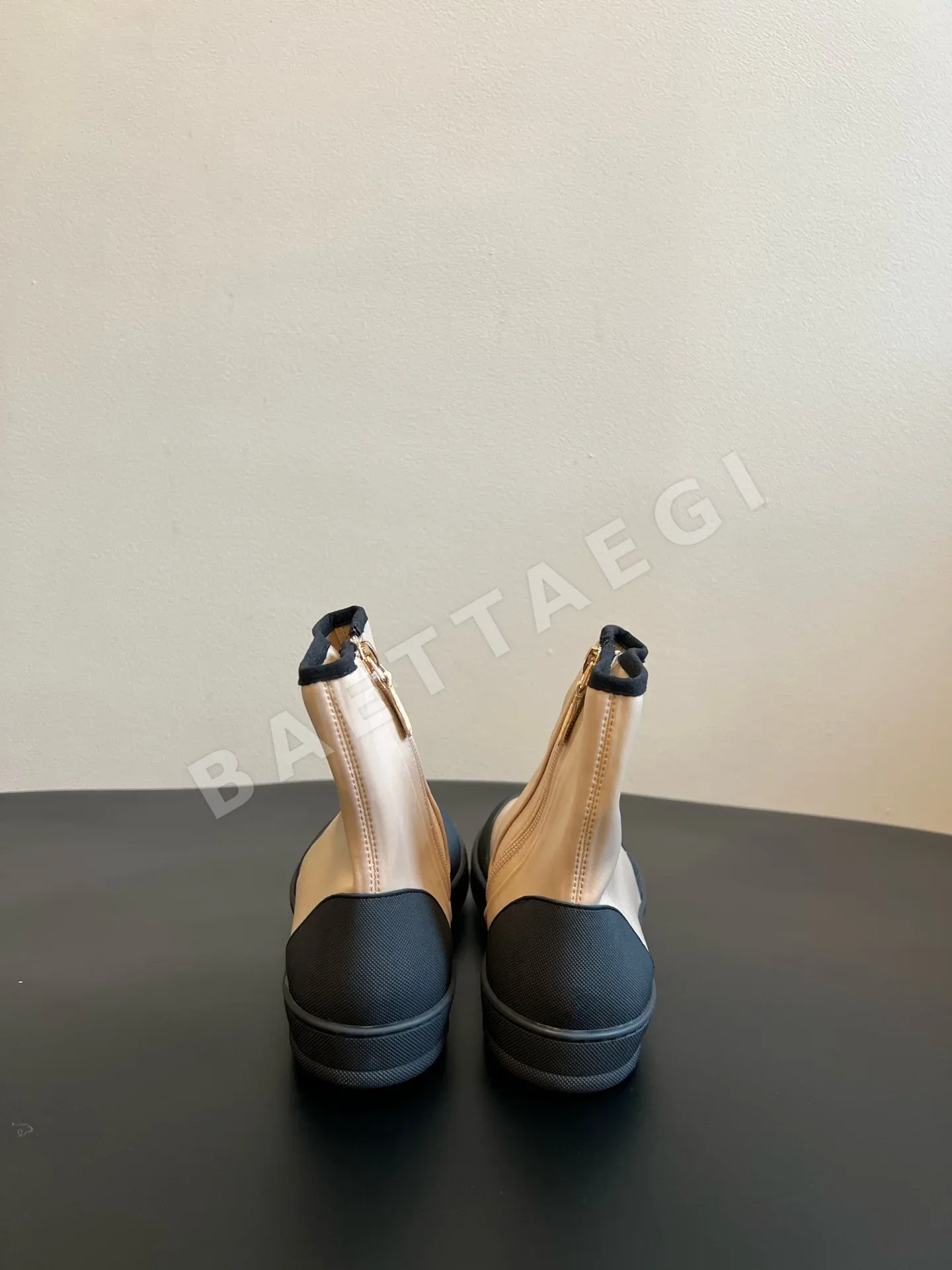 샤넬 클래식 배색 단부츠 상세 이미지 3