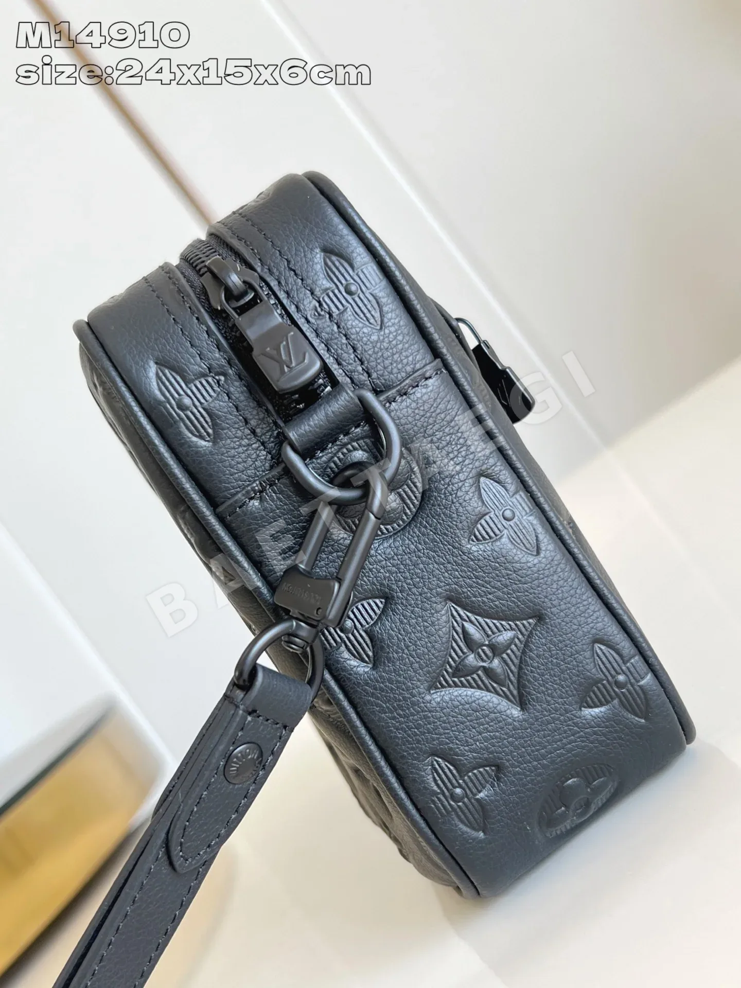 루이비통 M14910 포쉐트 모노그램 상세 이미지 4