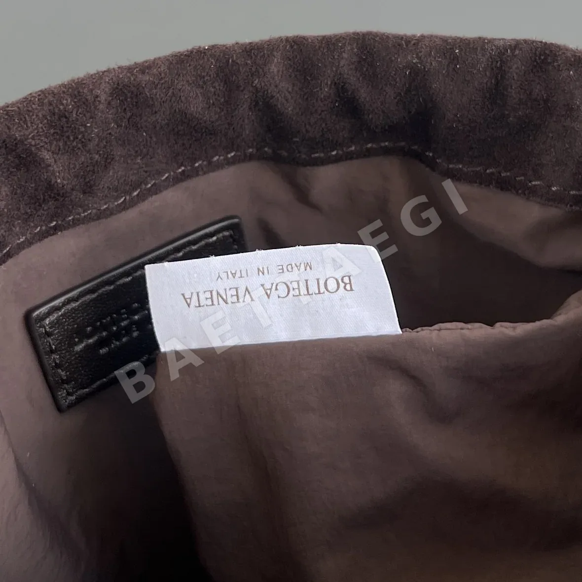 보테가베네타 드로스트링 더스트백 가방 상세 이미지 9